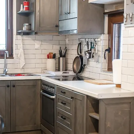 Pezoulia Traditional Maisonette In