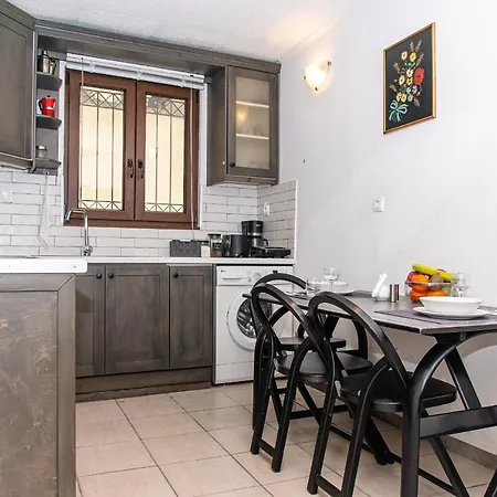 Pezoulia Traditional Maisonette In Apartment Archanes